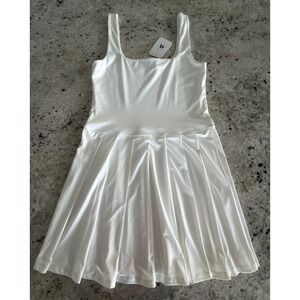 Elodie White Pleated Fit & Flare Dress Size M NWT